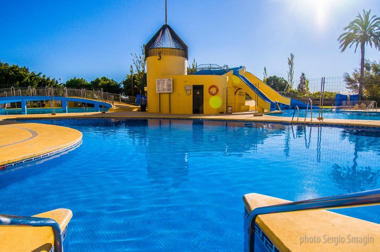 בנאלמדנה 801 Estudio - Minerva Apartamentos - Vista Al Mar Y Montana - Piscina Y Playa מראה חיצוני תמונה