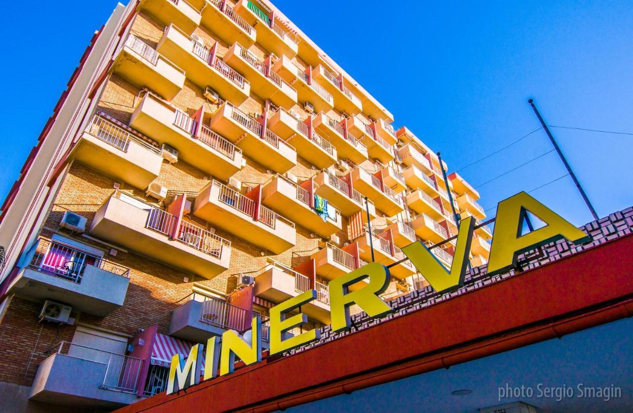 בנאלמדנה 801 Estudio - Minerva Apartamentos - Vista Al Mar Y Montana - Piscina Y Playa מראה חיצוני תמונה